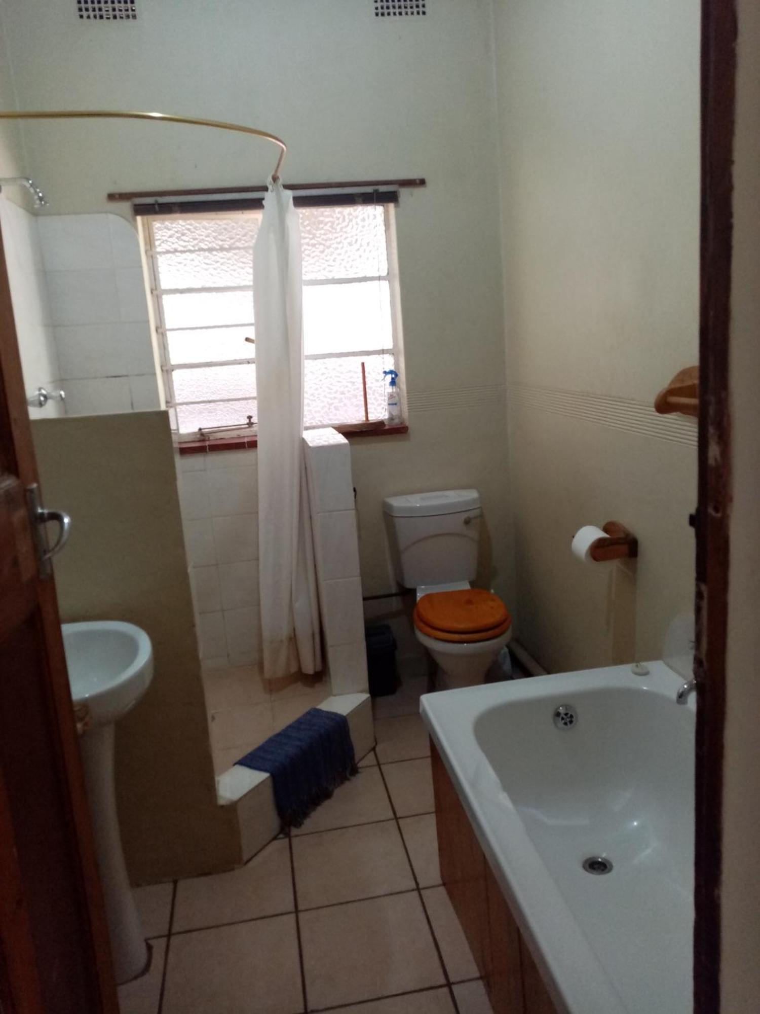 Bushwhacked Barberton Hotel Phòng bức ảnh