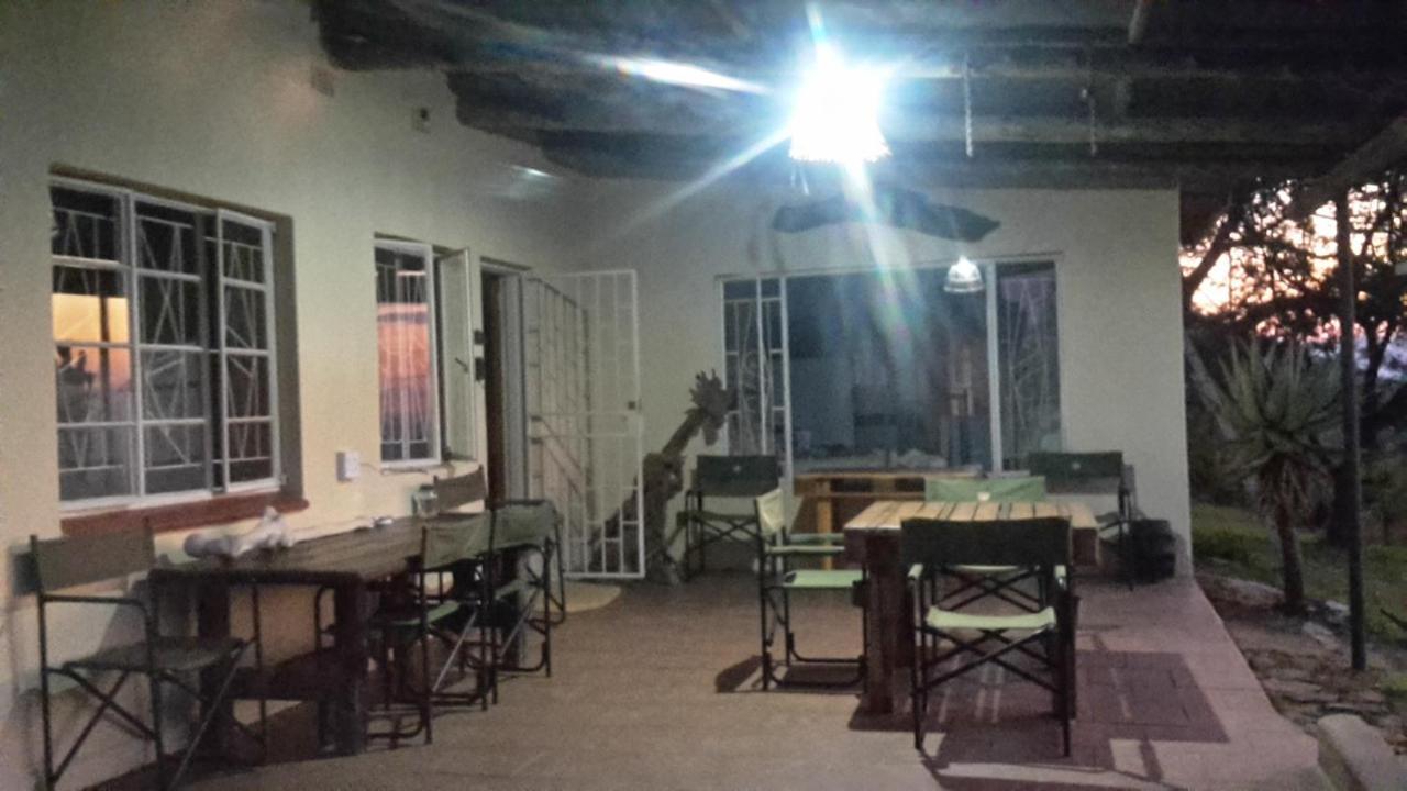 Bushwhacked Barberton Hotel Ngoại thất bức ảnh